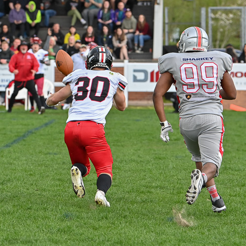 American Football
 Hero